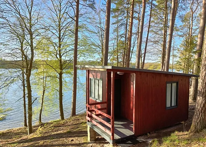 Instytut Wypoczynku - Nad Jeziorem Mausz * Sulęczyno